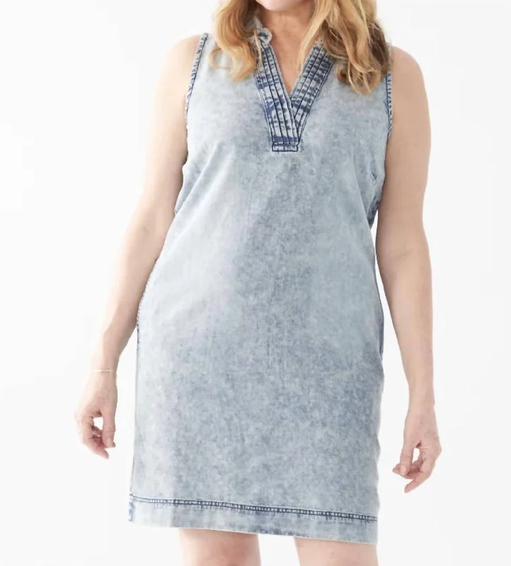 Sleeveless Dress In Snowwash