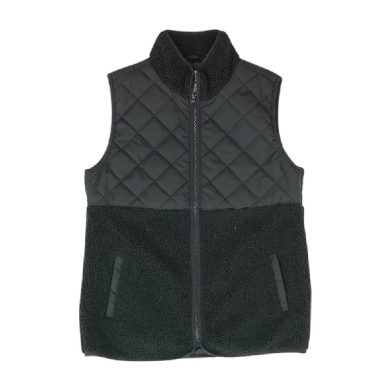 Black Solid Fleece Vest