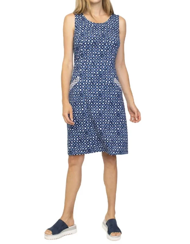 Core Travel Mixed Swing Pocket Dress In Navy